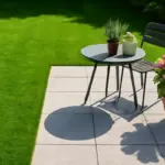 Rapporto verde-pavimento in giardino: la proporzione che cambia tutto