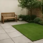 Aree verdi e pavimentate in cortile piccolo: la ripartizione più efficace